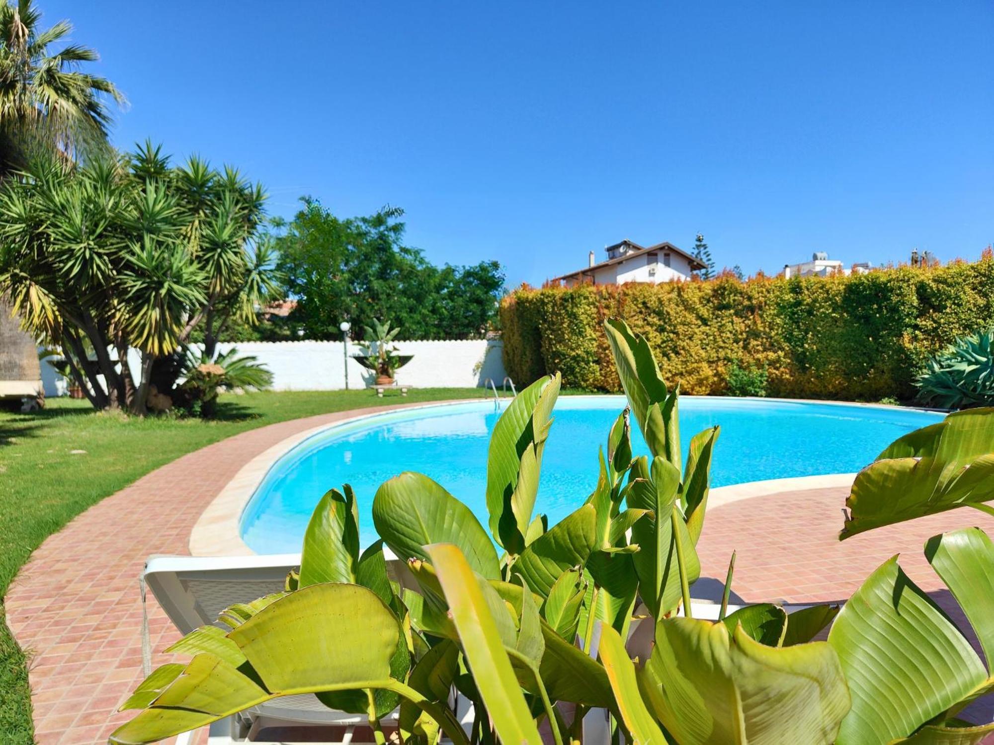 Villa Alfonsa, Fontane Bianche, Siracusa, Private Pool, 10Min From The Beach Buitenkant foto
